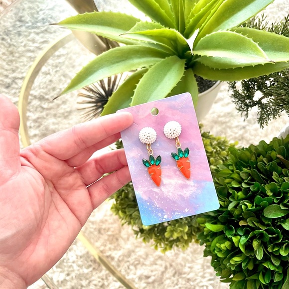 Gemstone Carrot Dangle Earrings - Picture 4 of 5